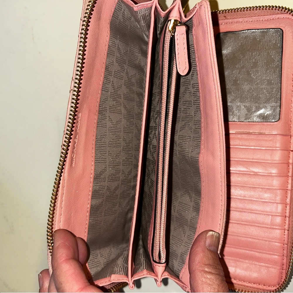 Michael Kors Pink Quilted Women's Wallet - Picture 5 of 5